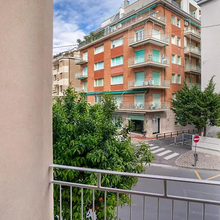 Mirafiori Apartment *