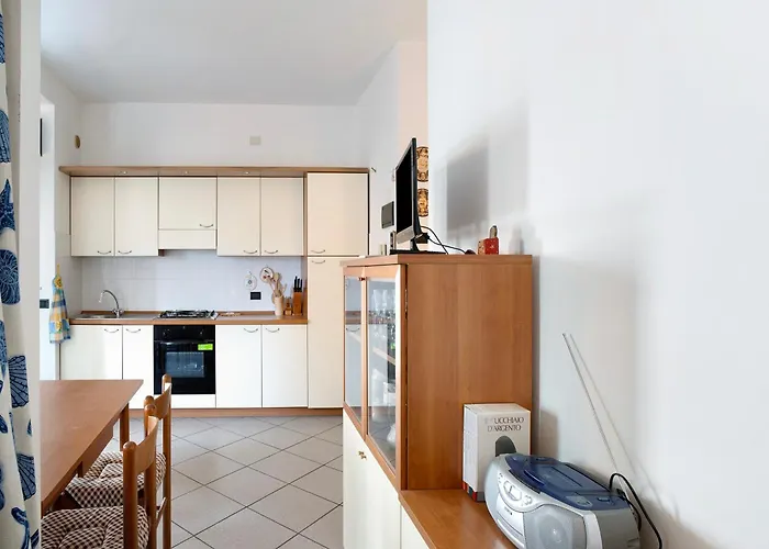 アパート Mirafiori アラッシオ