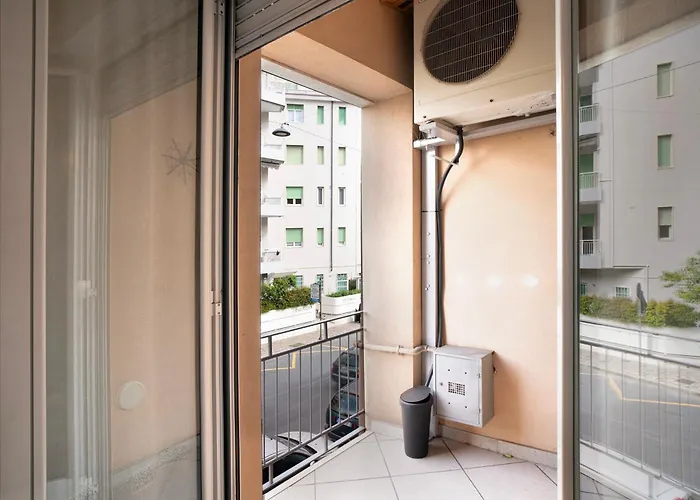 Mirafiori Apartment *